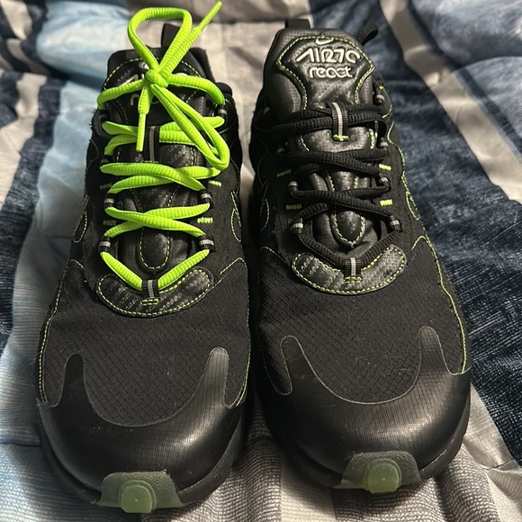 Nike air max react size 11 - Picture 2 of 4